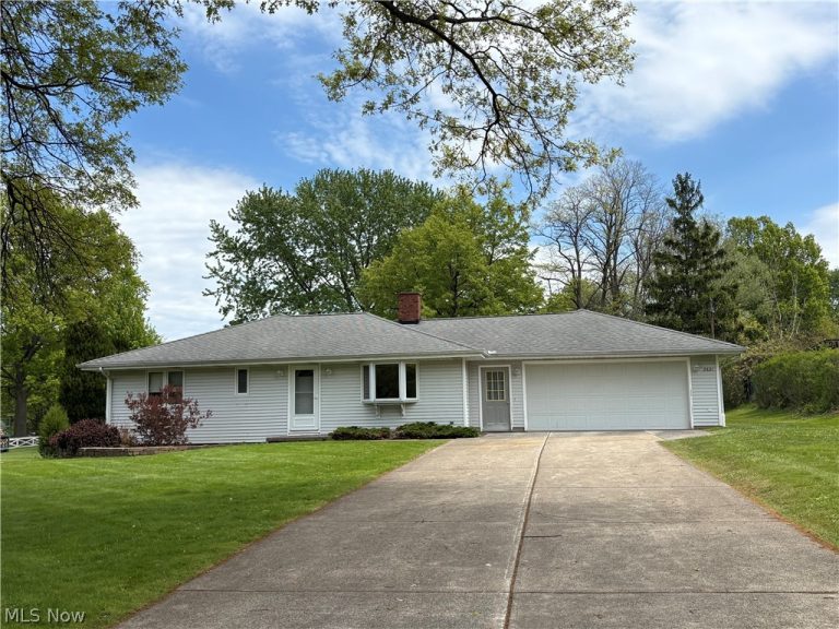 2821 Trabar Drive, Willoughby Hills, OH, 44092