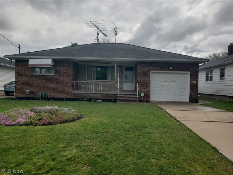 3105 Washington Avenue, Lorain, OH, 44052