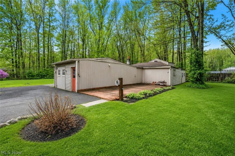 5026 Lear Nagle Road, North Ridgeville, OH - Photo 5