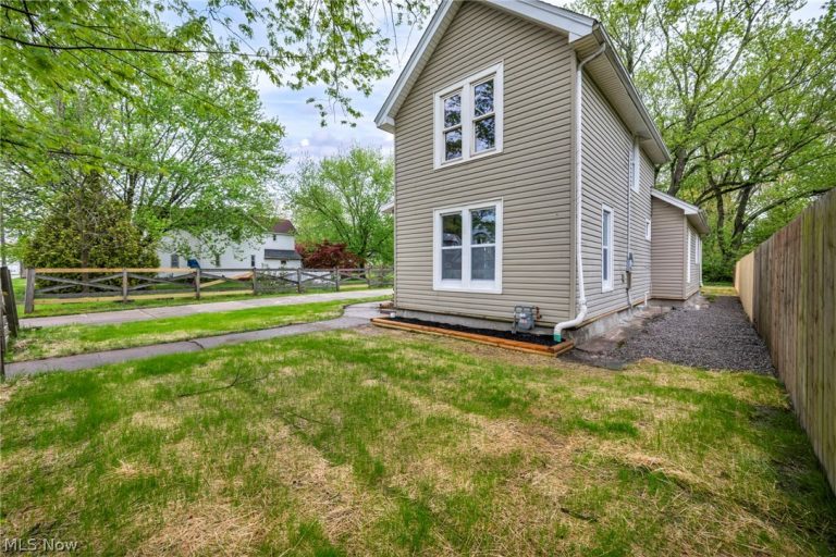 724 33rd Street, Ashtabula, OH - Photo 8