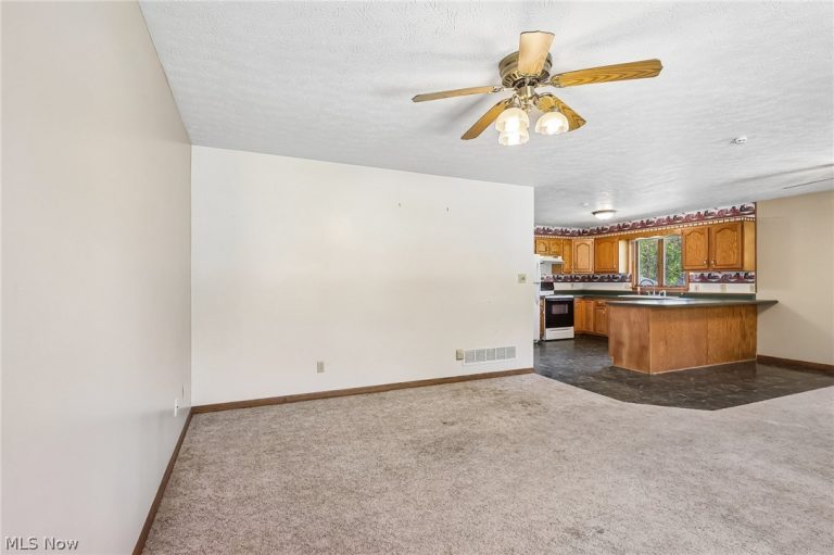 99 20th Street, Coshocton, OH - Photo 8
