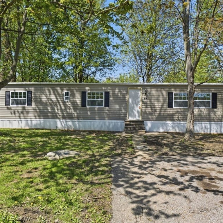 3583 Austin Road #49, Geneva, OH, 44041