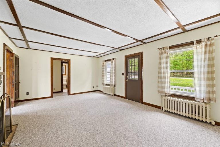 712 Hametown Road, Copley, OH - Photo 5