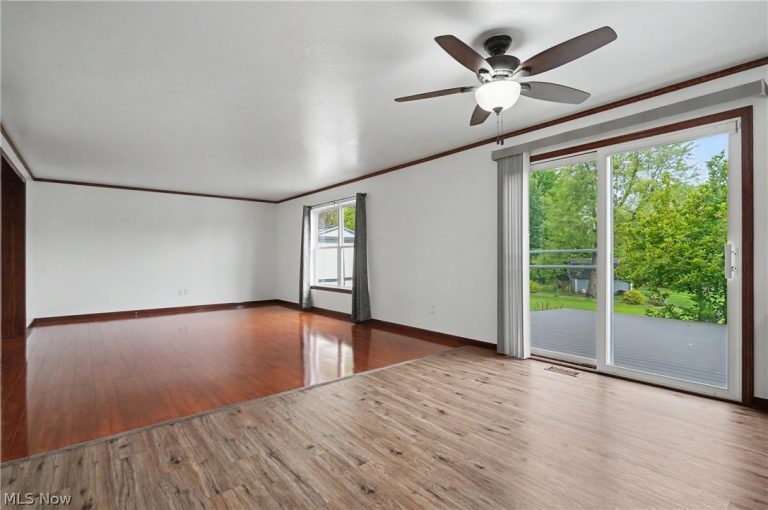 95 Cheyenne Drive, Girard, OH - Photo 8