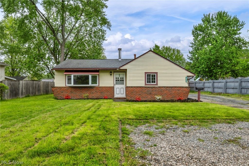 5949 Jaycox Road, North Ridgeville, OH