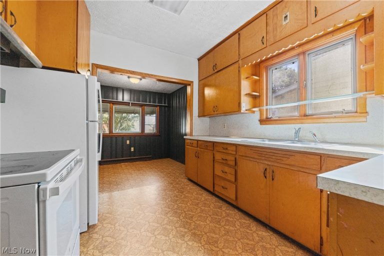 120 Ohio Street, Wooster, OH - Photo 4