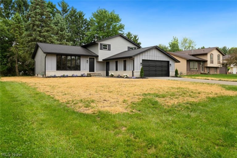 3494 Monterey Circle, Brunswick, OH - Photo 2
