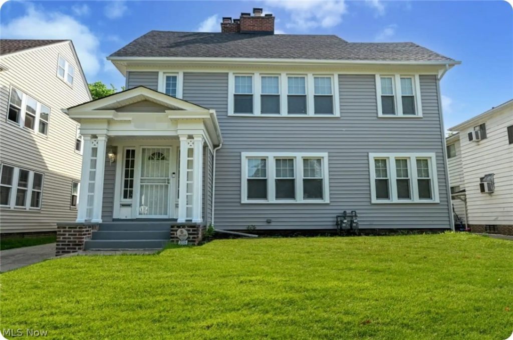 3315 Milverton Road, Shaker Heights, OH