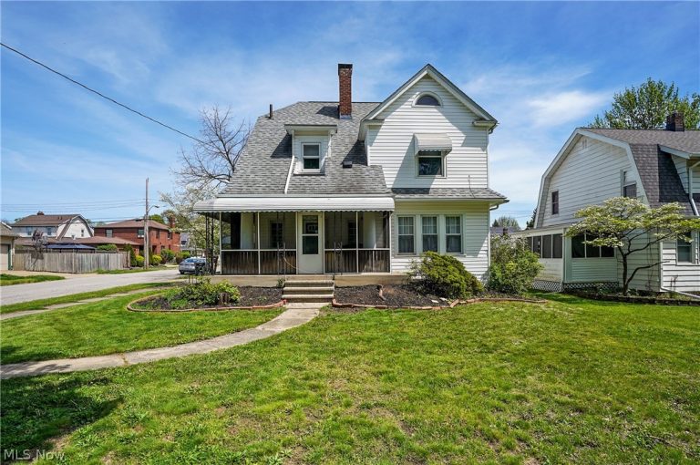 1169 Berwin, Akron, OH, 44310