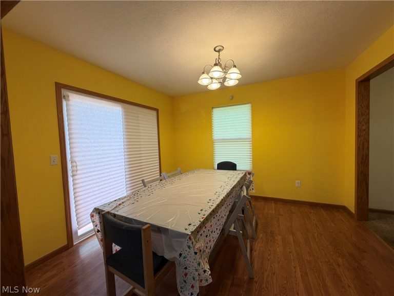 1504 White Avenue, Akron, OH - Photo 3