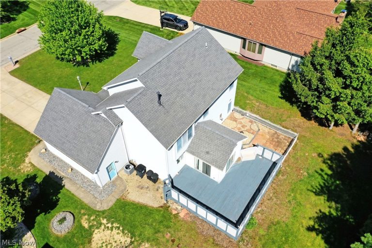 607 Chestnut Lane, Boardman, OH - Photo 8