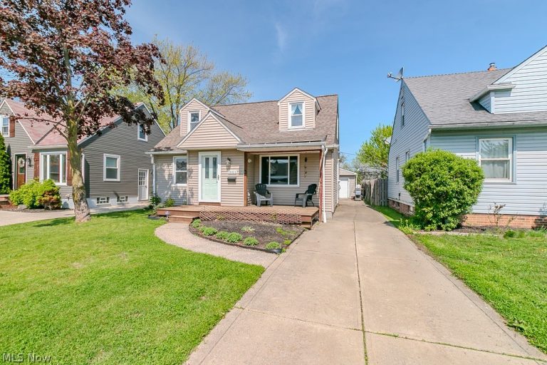 29023 Weber Avenue, Wickliffe, OH - Photo 2