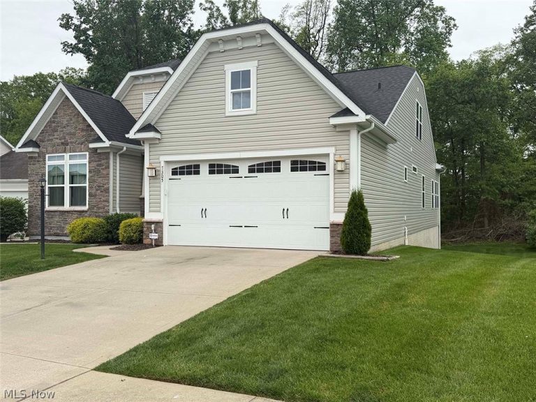 7305 Galena Avenue, Canal Fulton, OH - Photo 3