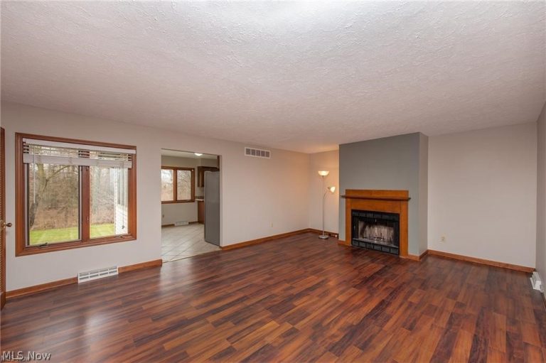 28310 Center Ridge Road, Westlake, OH - Photo 2