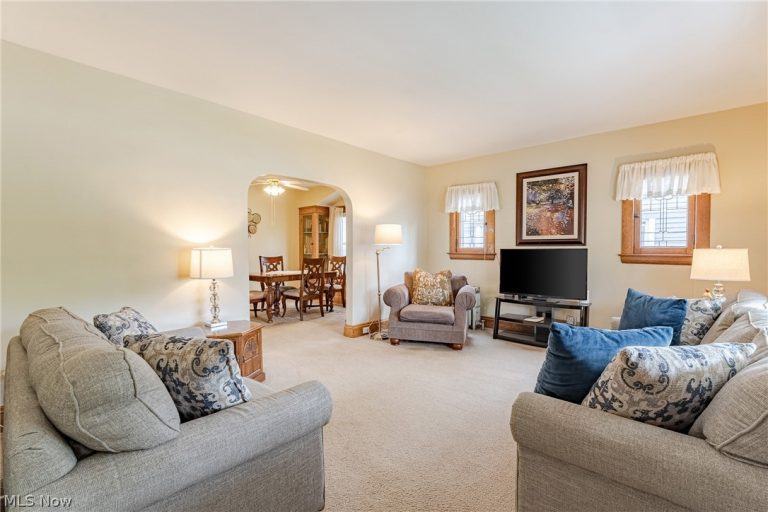4512 Alpha Avenue, Cleveland, OH - Photo 4