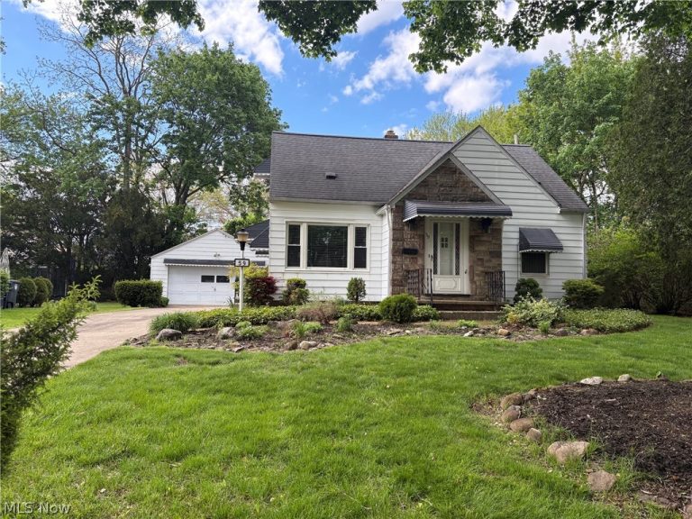 59 Pershing Avenue, Akron, OH - Photo 3