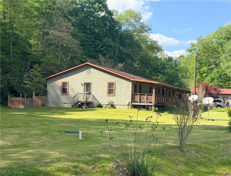 8395 Township Road 390, Corning, OH - Photo 3