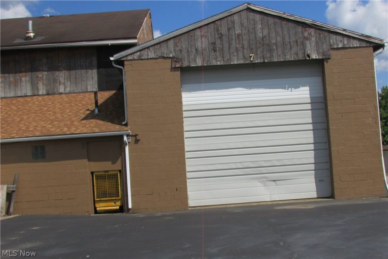 15525 High Street ##3, Middlefield, OH - Photo 6
