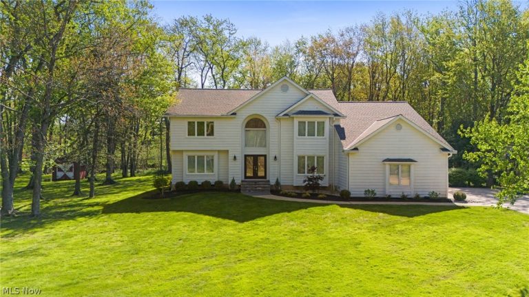 5045 Crofton Avenue, Solon, OH, 44139