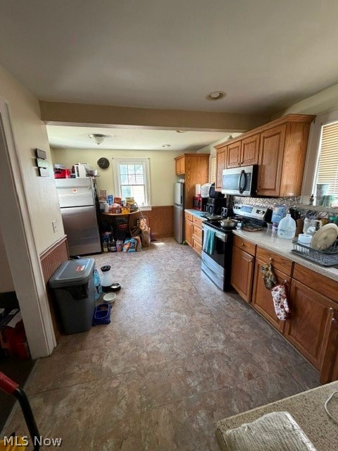 13445 Emerson Avenue, Lakewood, OH - Photo 4