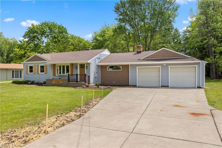 26553 Hilliard Boulevard, Westlake, OH - Photo 3