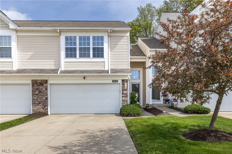29089 Pembrooke Boulevard, Olmsted Twp, OH, 44138