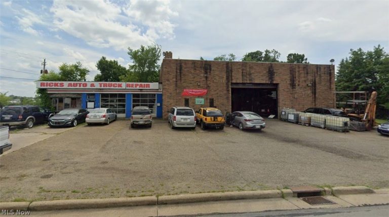 3795 Broadway Avenue, Louisville, OH - Photo 4