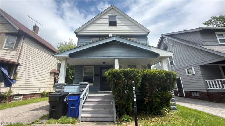4297 139th Street, Cleveland, OH, 44105