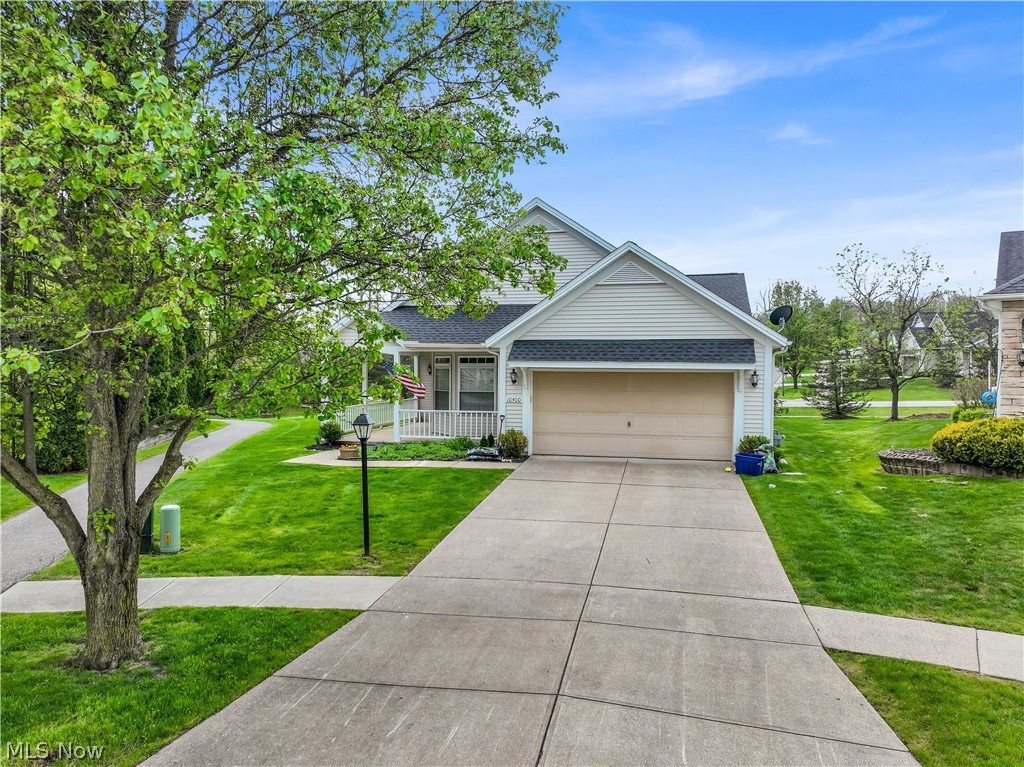10400 Ravine View Court, North Royalton, OH