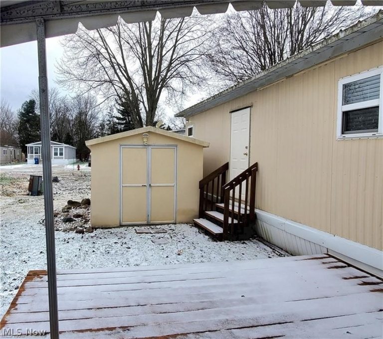6610 Lear Nagle Rd #224, North Ridgeville, OH - Photo 3