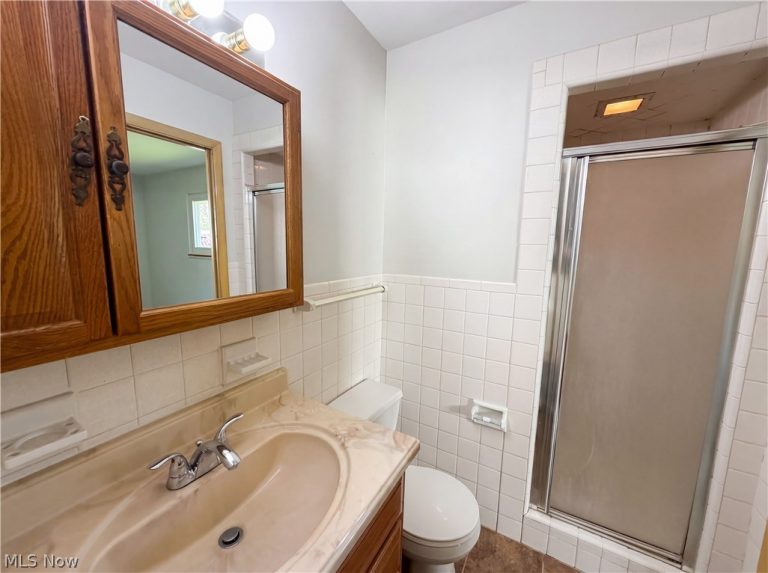5444 Kenbridge Drive, Cleveland, OH - Photo 6