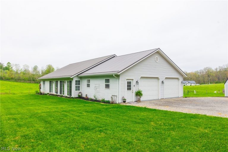 14655 Township Road 213, Lakeville, OH, 44638