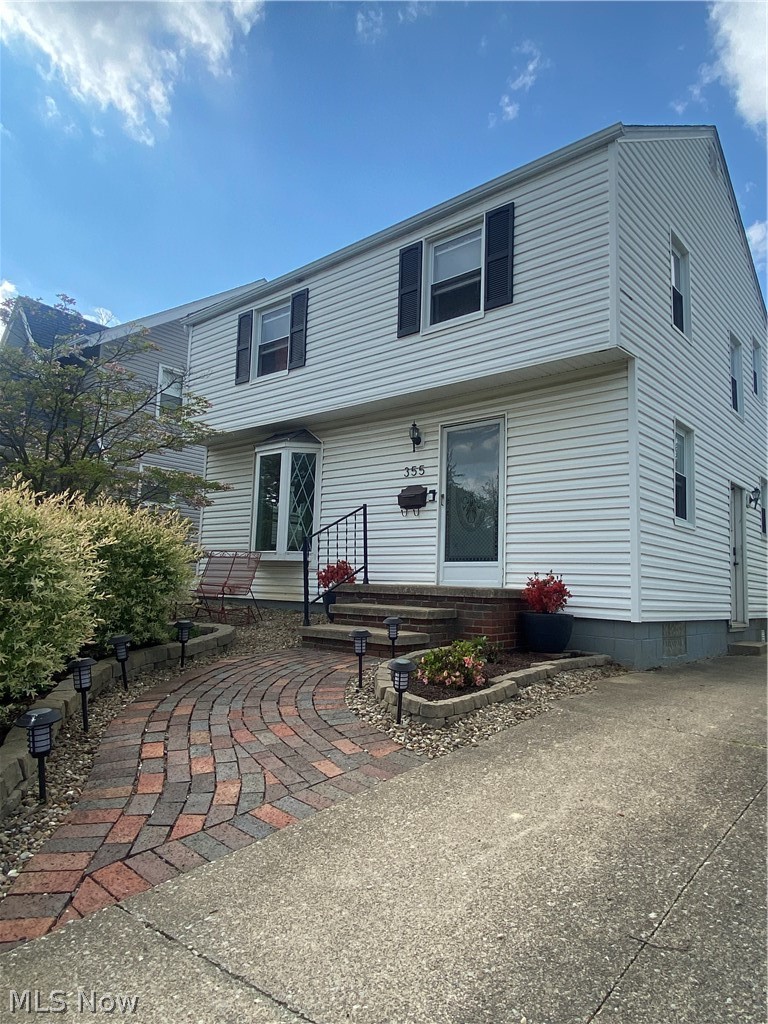 355 Dresden Avenue, Akron, OH - Photo 2