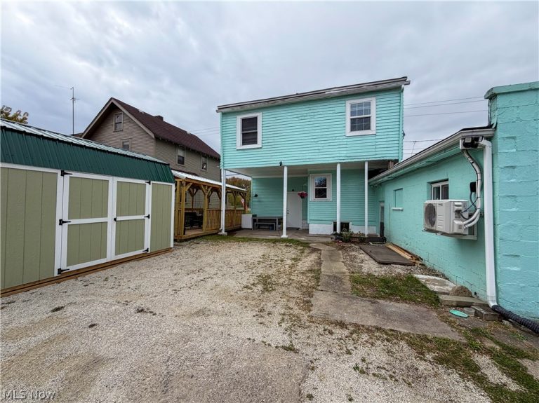 2405 Youngstown Road, Warren, OH - Photo 4