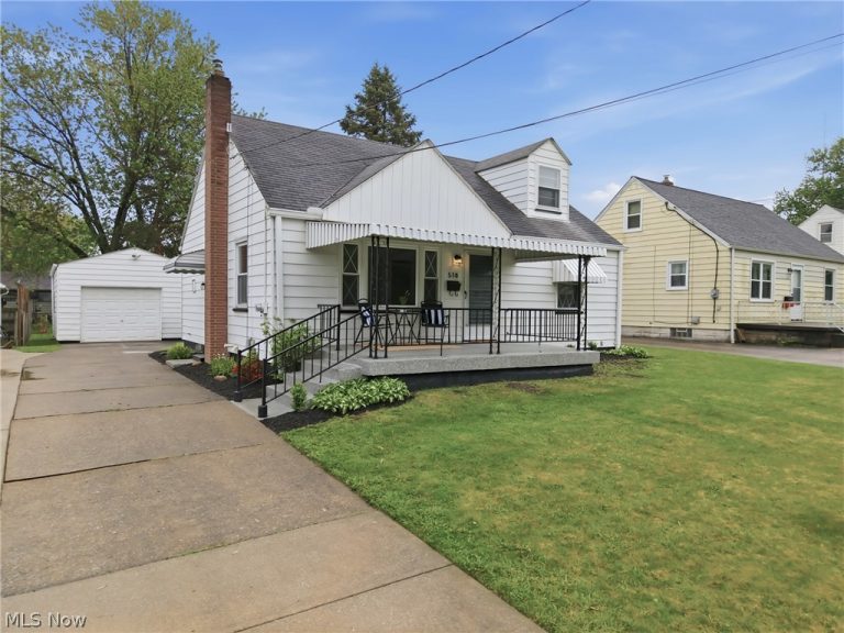 518 Spring Street, Struthers, OH - Photo 2