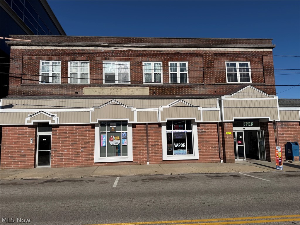 247 Chestnut Street, Ravenna, OH
