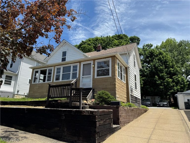 2113 11th Street, Akron, OH, 44314