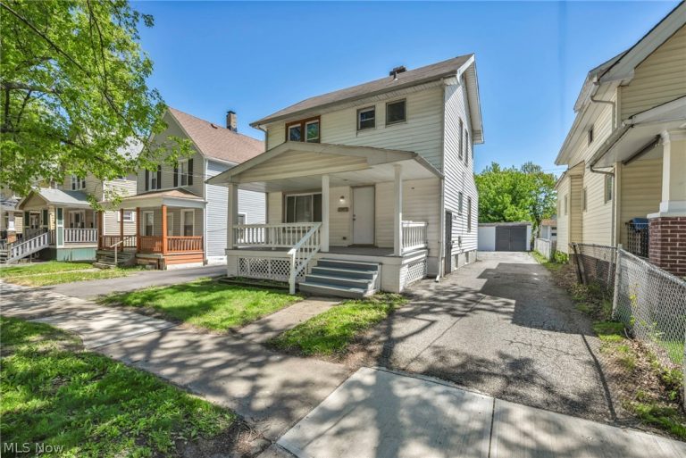 2153 106th Street, Cleveland, OH - Photo 3