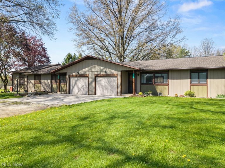 14172 & 14174 Hametown Road, Doylestown, OH - Photo 2