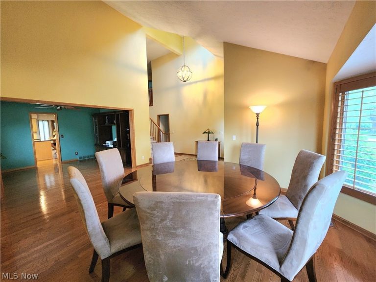 7278 Winchester Drive, Solon, OH - Photo 4