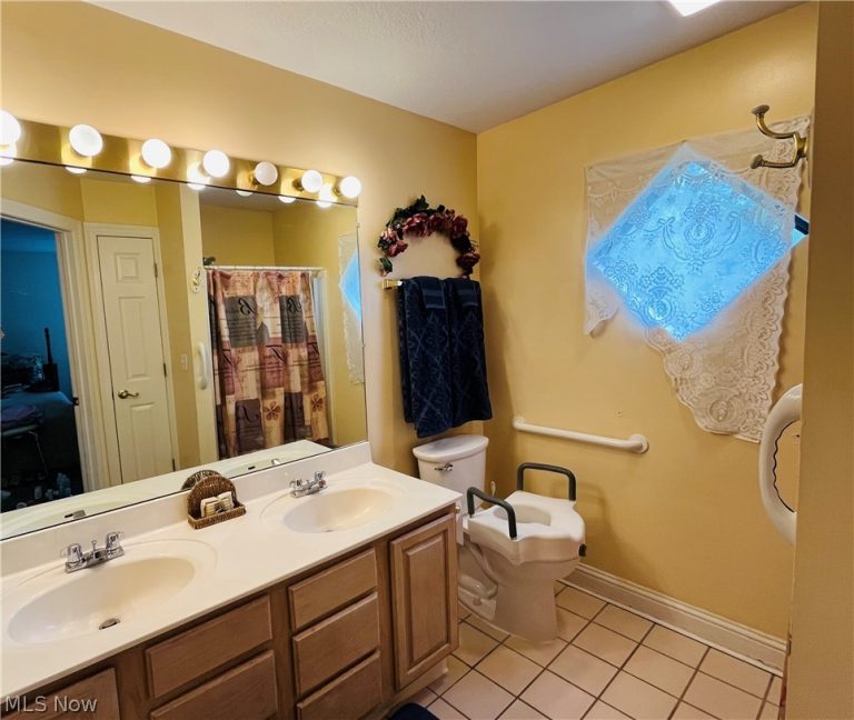 3800 Rosemont Boulevard #109C, Fairlawn, OH - Photo 4