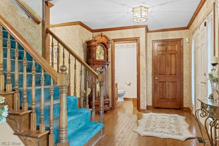 6962 Mapleridge Circle, Canton, OH - Photo 4