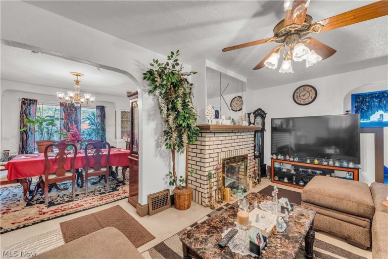 1533 195th Street, Euclid, OH - Photo 8