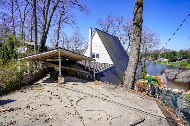 166 Cheyenne Trail, Malvern, OH - Photo 4