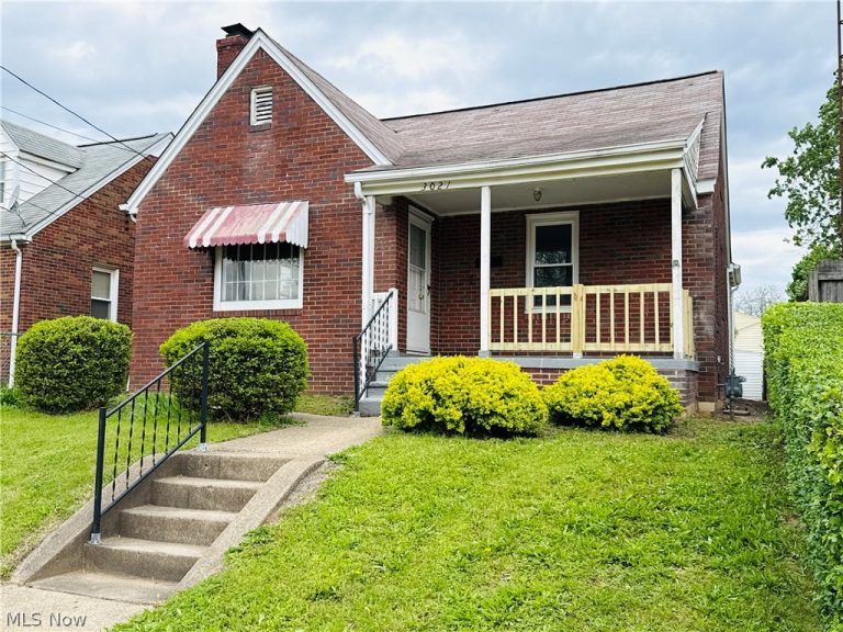 3021 Windsor Place, Canton, OH - Photo 2