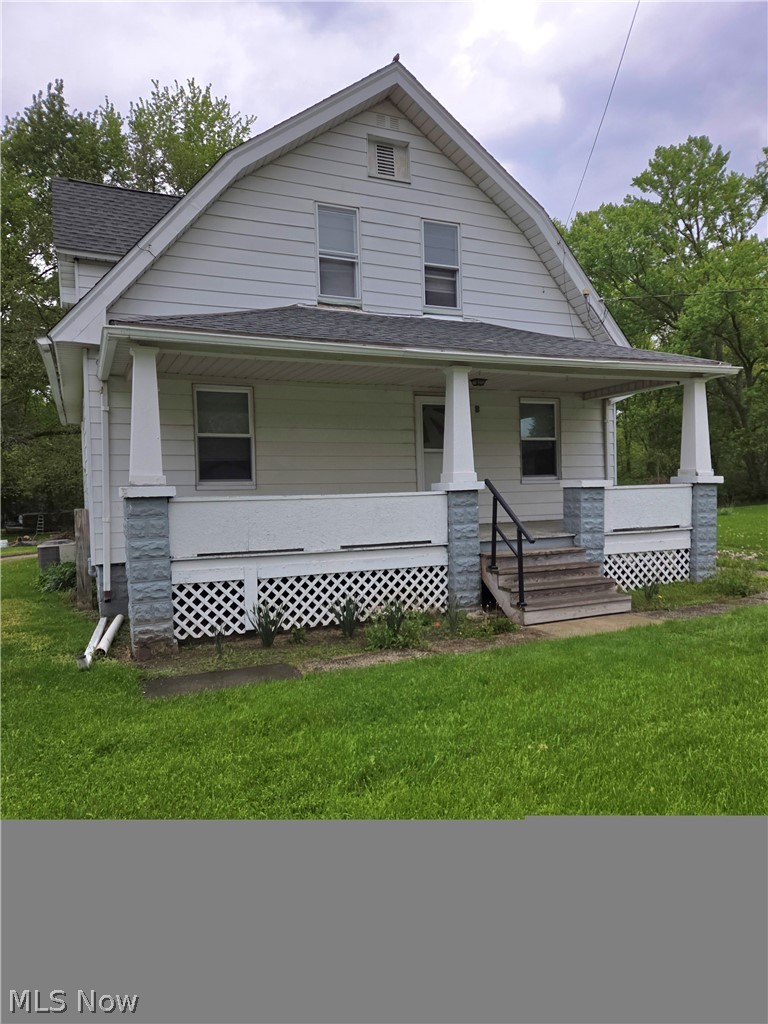 719 Ticknor Avenue, Newton Falls, OH