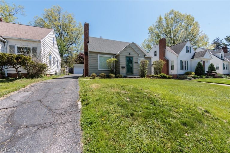 1883 Maywood Road, South Euclid, OH - Photo 2