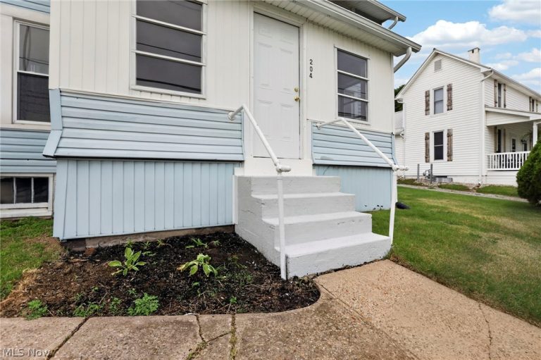 204 Market Street, Somerset, OH - Photo 4