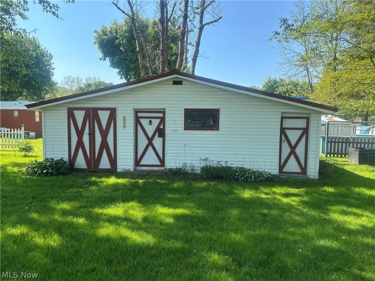 9095 Southview Street, Minerva, OH - Photo 5