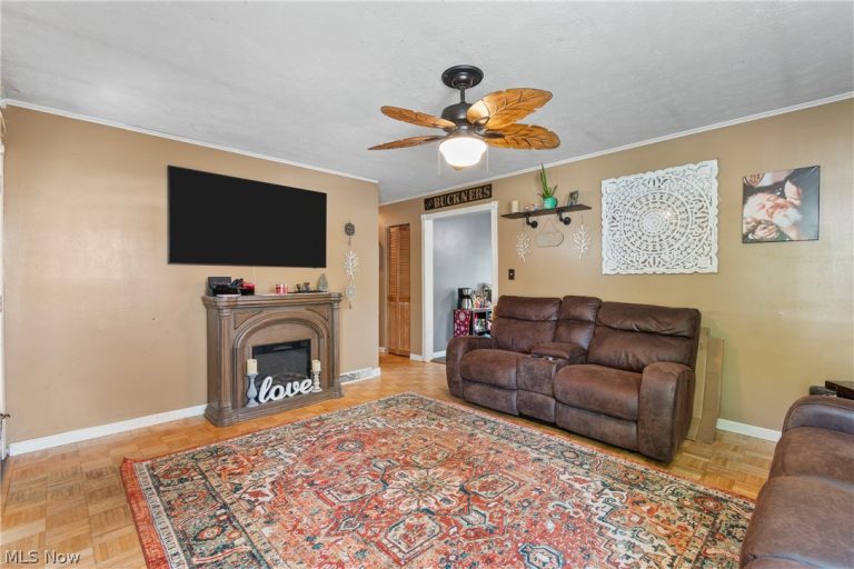 316 Hohman Avenue, Akron, OH - Photo 6